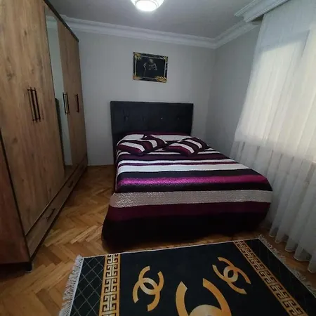 아파트 Dernier Etage Ortakoey No 6 이스탄불